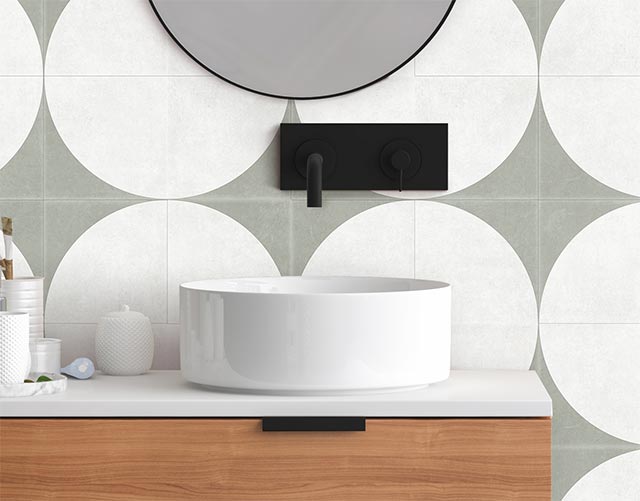 SMB046_H67J1-071_01_Web_n