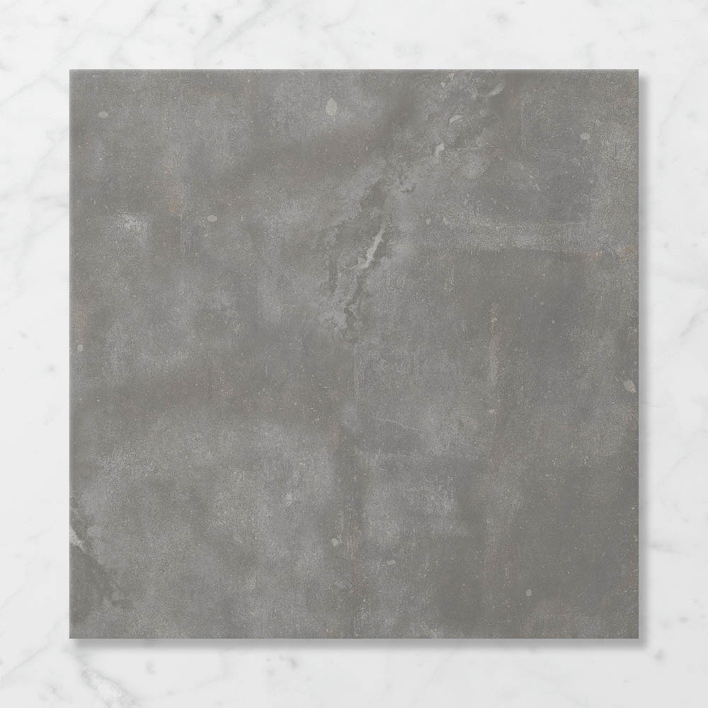Forma Chicago Moonstone