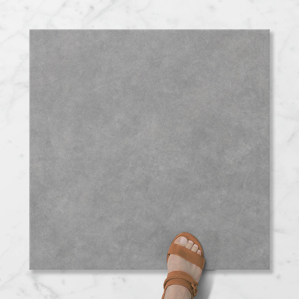 Forma Gravitas Zinc